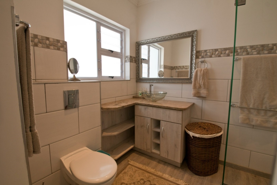 4 Bedroom Property for Sale in Outeniqua Strand Western Cape